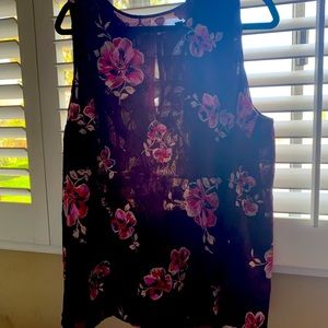 Sleeveless blouse